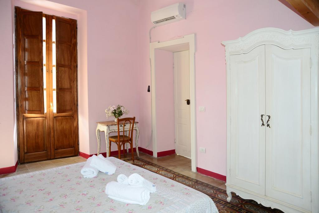 Il Corso 41 Openhouse Otel Bosa Oda fotoğraf